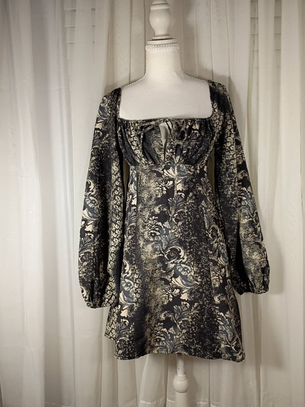 Urban Outfitters Vintage Inspired Floral Print Babydoll Mini Dress